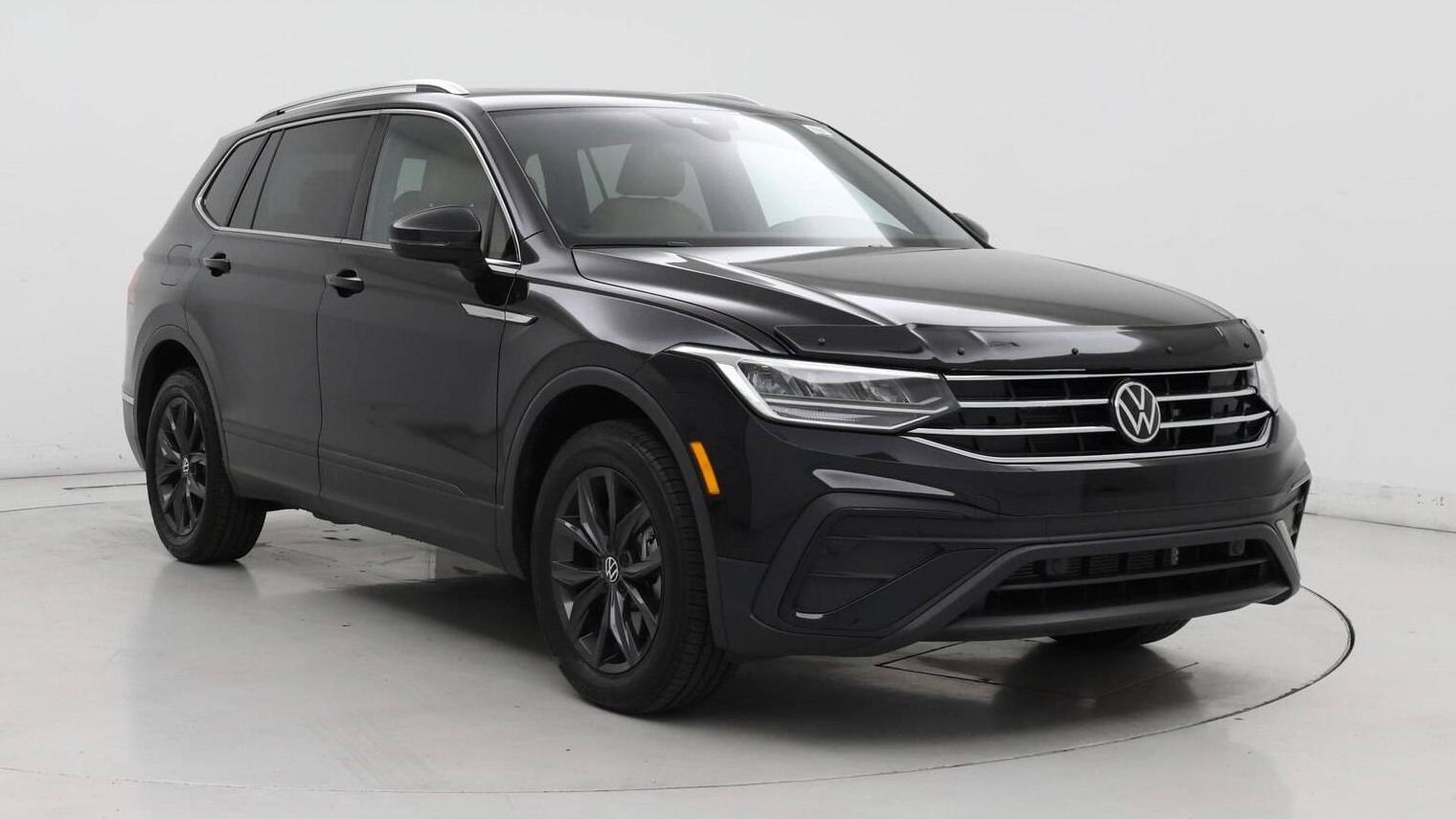 VOLKSWAGEN TIGUAN 4MOTION 2024 3VVMB7AX5RM074963 image VOLKSWAGEN TIGUAN 4MOTION 2024 3VVMB7AX5RM074963 image